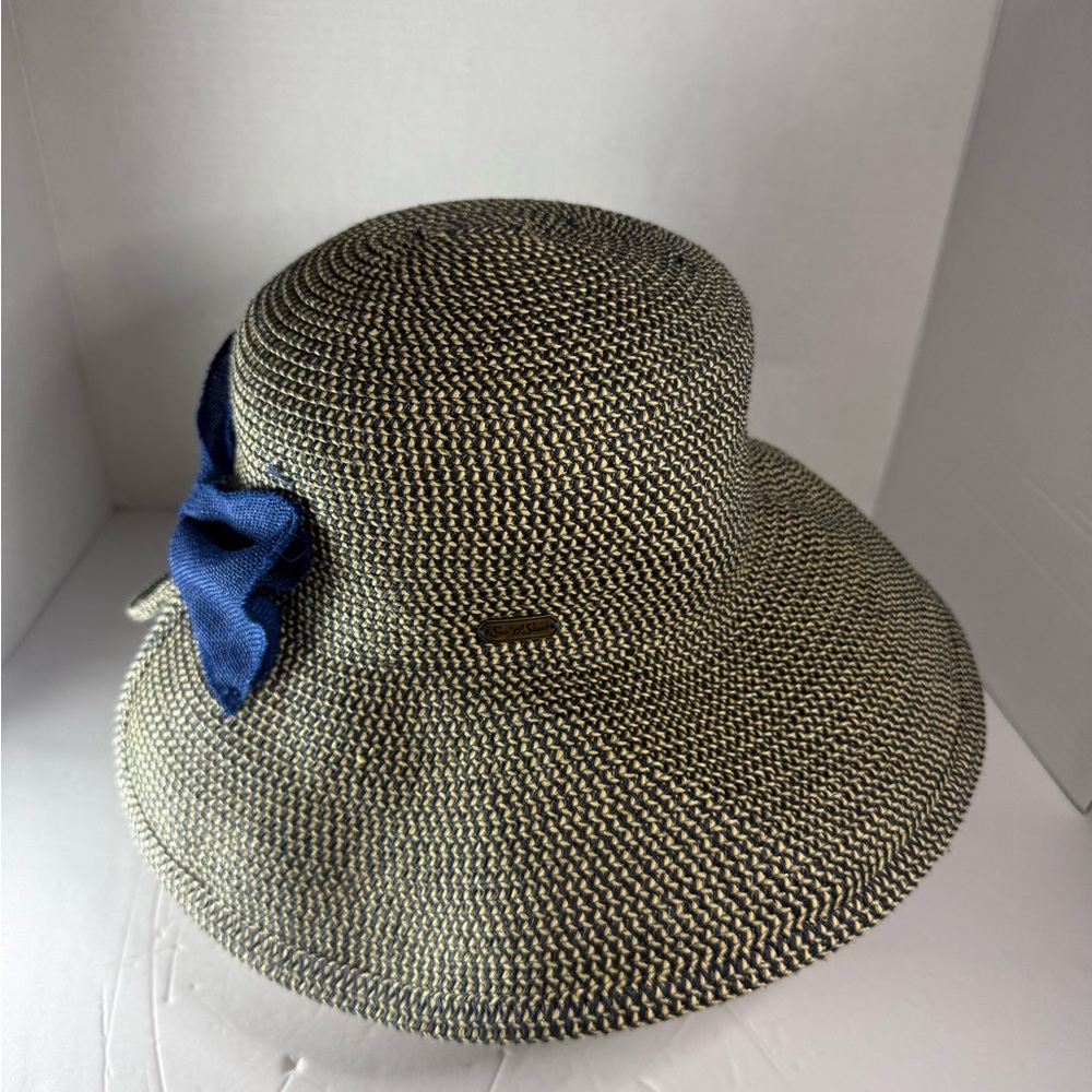 Sun n Sand hat - Picture 3 of 6